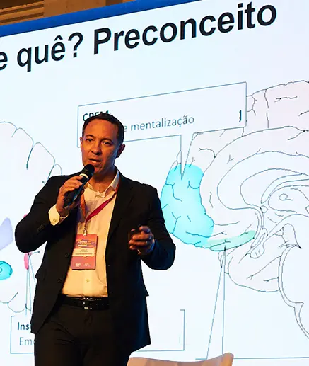 Palestra Joe Weider - Consultor Ilumne